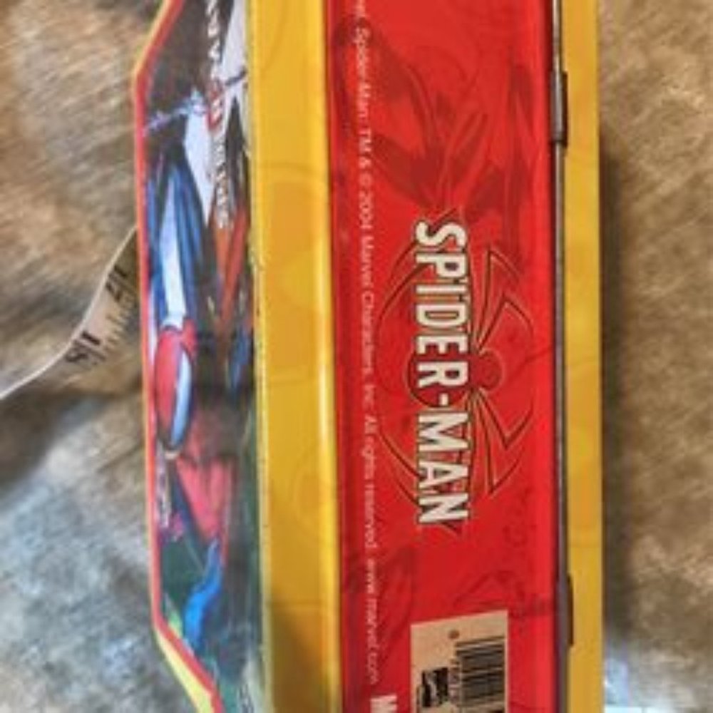 Marvel Comics 2004 Spider-Man Edition Collectible Metal Tin Embossed Lunch Box - Picture 2 of 5